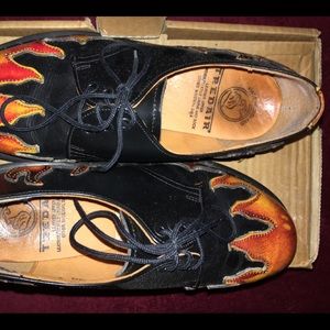 Like New TreadAir Leather Flame Oxfords